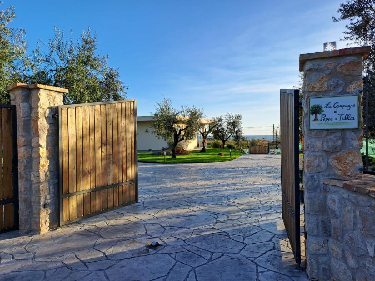 La Campagna Di Peppe E Tullia Bed & Breakfast Formia Exterior photo