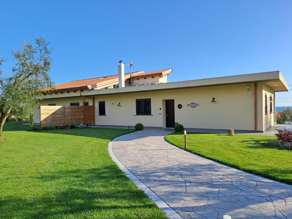 La Campagna Di Peppe E Tullia Bed & Breakfast Formia Exterior photo