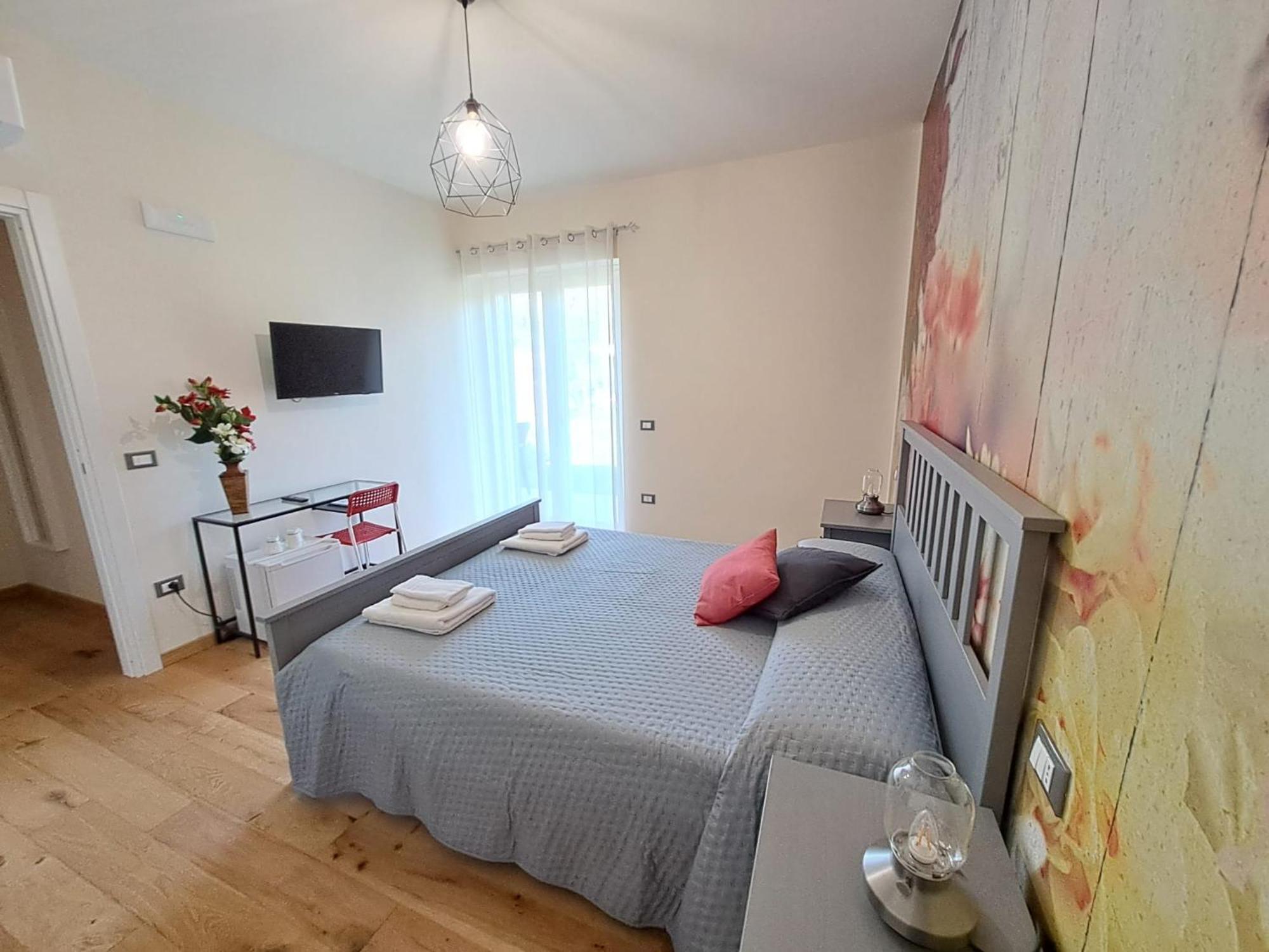 La Campagna Di Peppe E Tullia Bed & Breakfast Formia Exterior photo